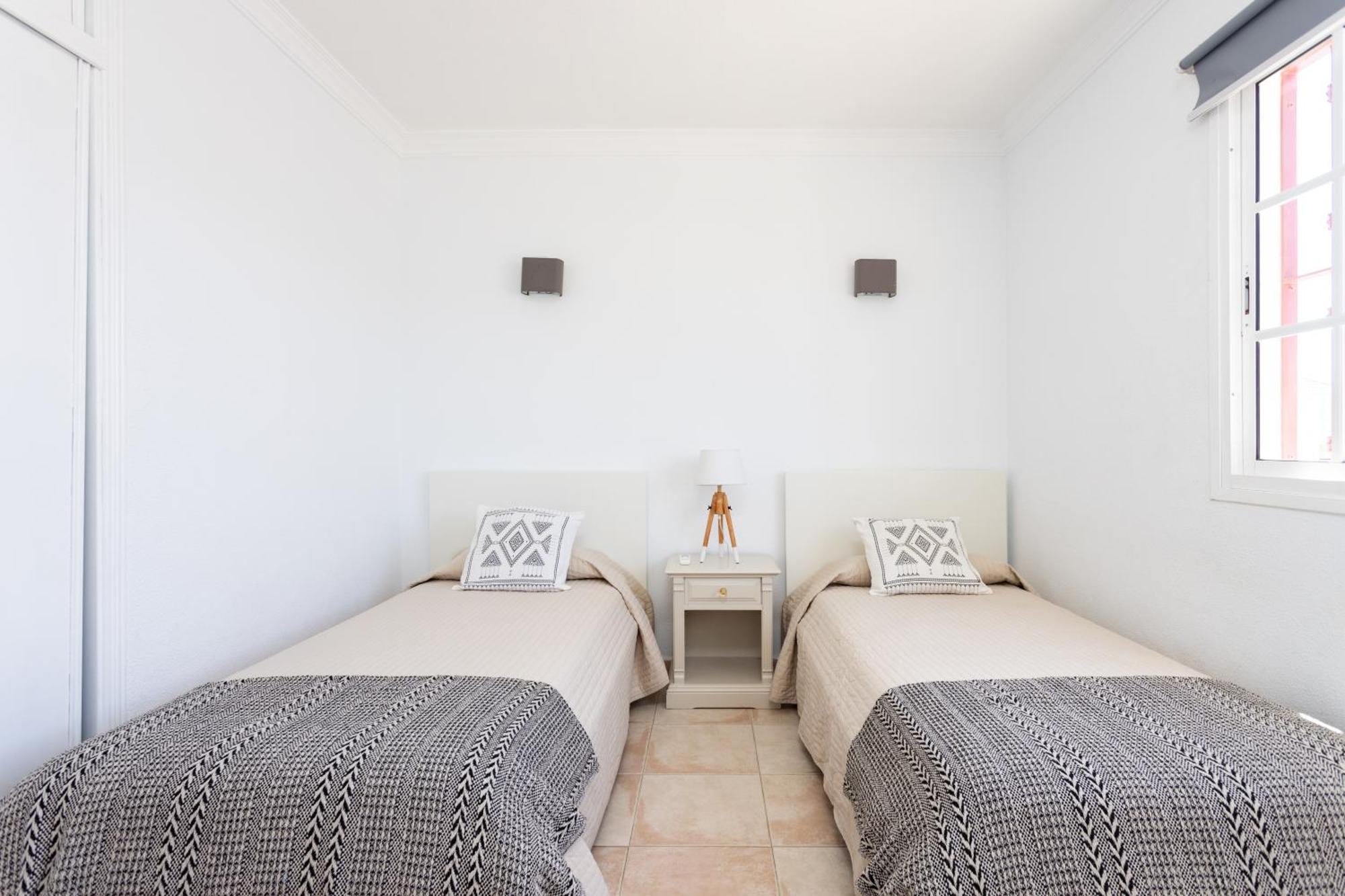 Casa vacanze Chloe Tenerifesummervillas Giant Private Pool 11 Meters Long Costa Adeje (Tenerife)